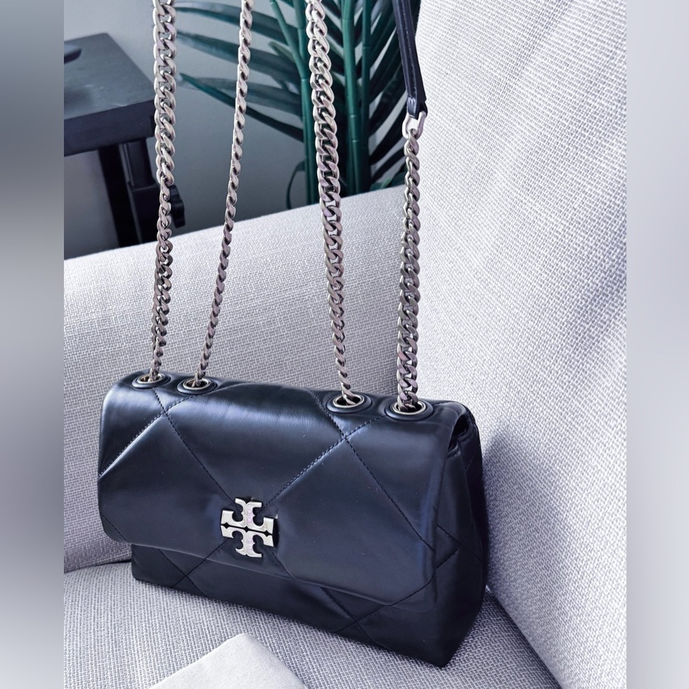 💸 Sale 💸 Authentic Tory Burch Black Diamond Quilt Kira Small Shoulder Bag 🛍️ - Picture 6 of 11
